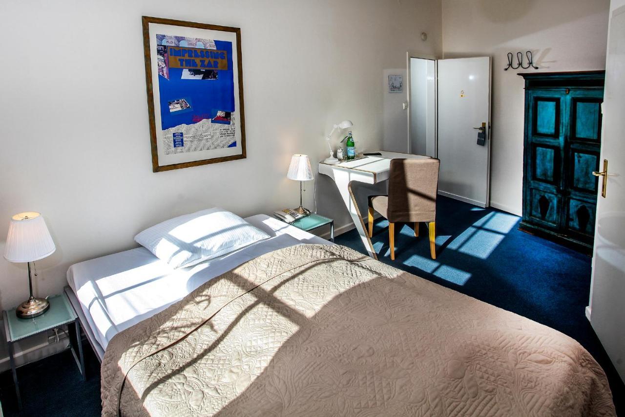 Hotel Fresena Im Dammtorpalais Αμβούργο Εξωτερικό φωτογραφία